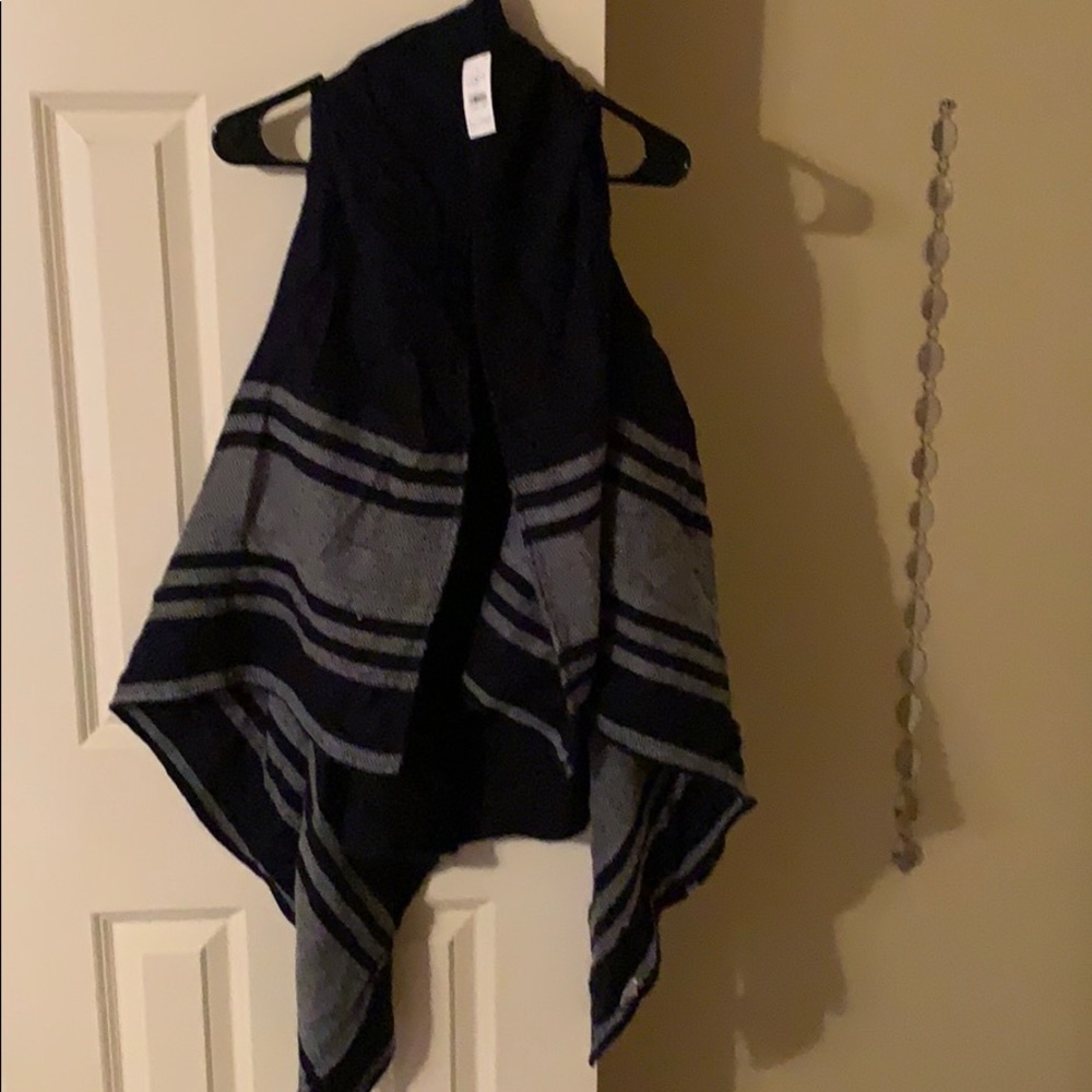 Shrug - Picture 1 of 3